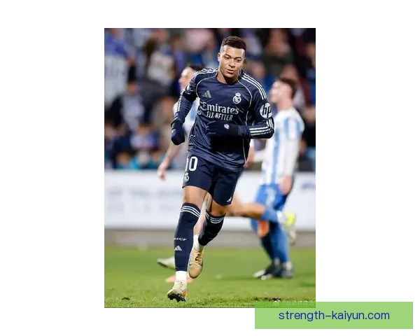 姆巴佩进球效率持续提升，状态回暖为巴黎圣日耳曼注入新活力